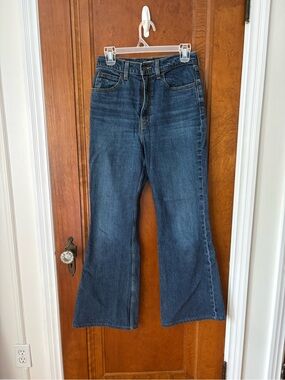 Levi's Dark Blue High Rise 70s Flare Jeans - 27